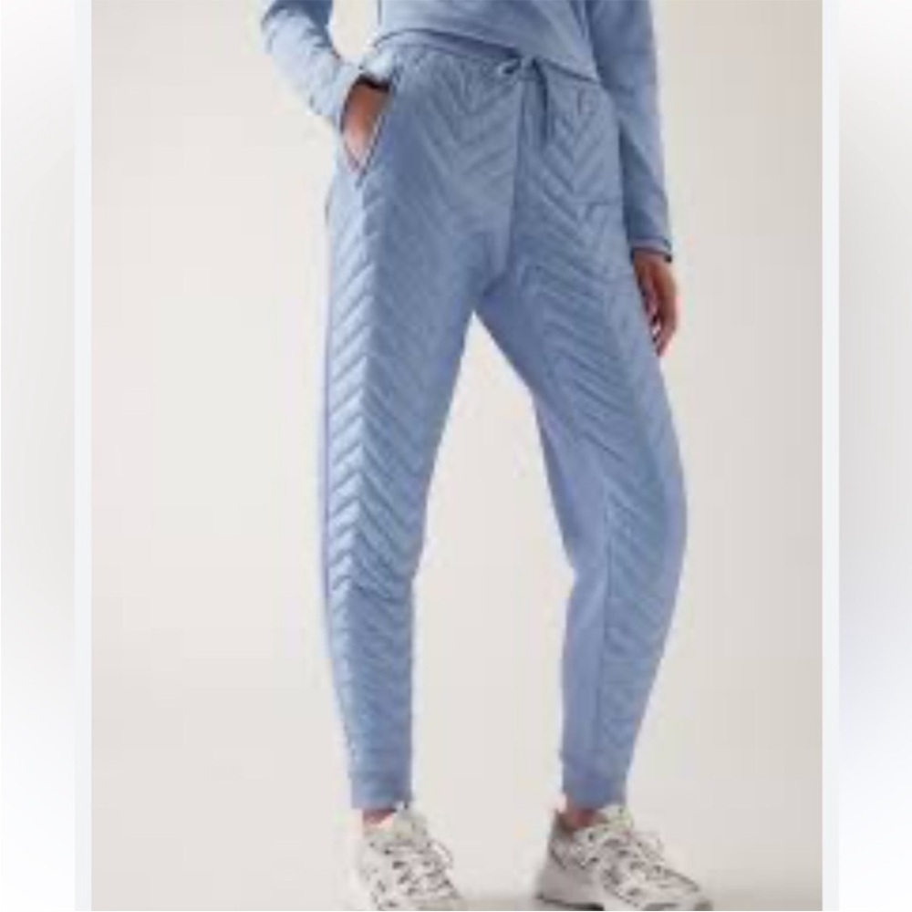 NWT Athleta Apres Ski Down Jogger size 14